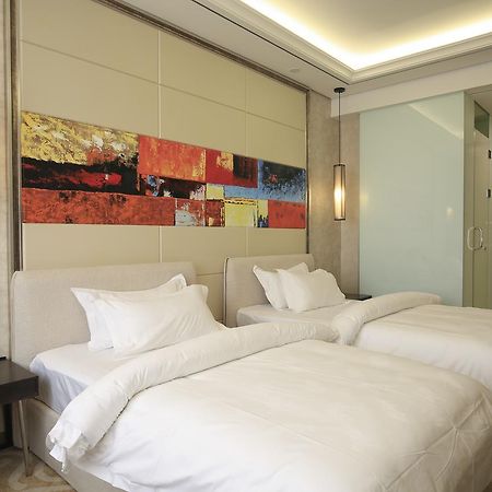 Crown Crystal Hotel Sanghaj Kültér fotó