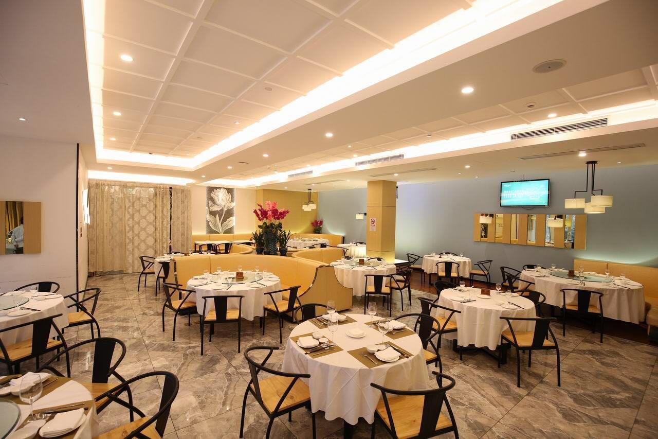 Crown Crystal Hotel Sanghaj Kültér fotó