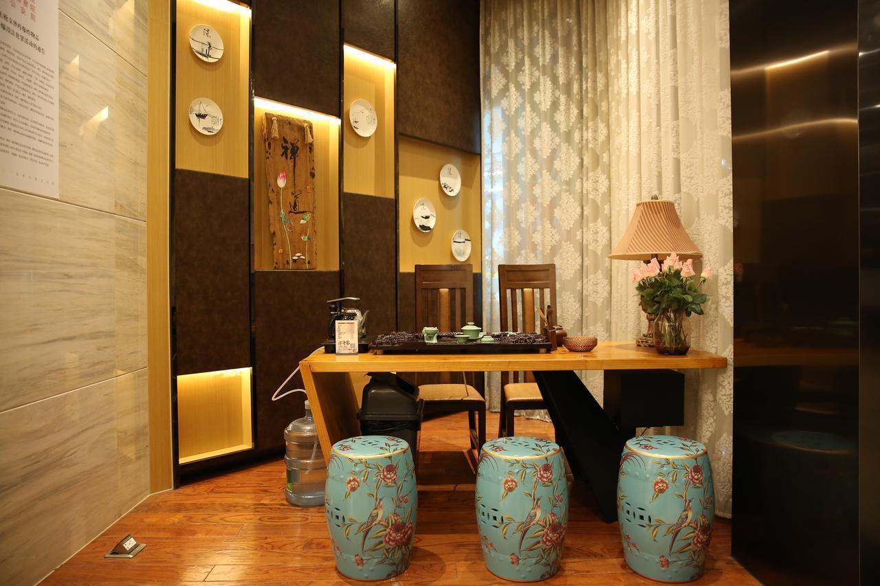 Crown Crystal Hotel Sanghaj Kültér fotó