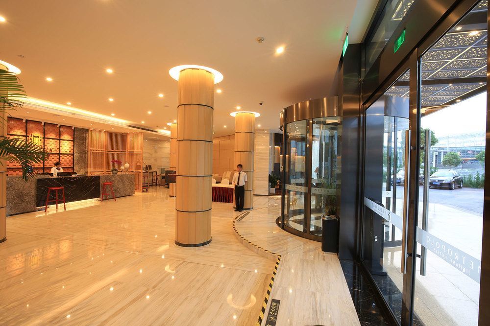 Crown Crystal Hotel Sanghaj Kültér fotó